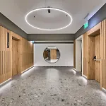 Cuza 16 - Premium Hotel *