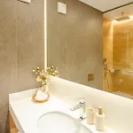 Hotel Cuza 16 - Premium *