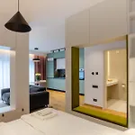 Cuza 16 - Premium Hotel *