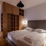 Cuza 16 - Premium Hotel Brasov
