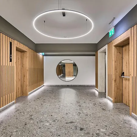 Cuza 16 - Premium Hotel *