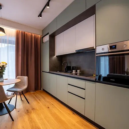 Cuza 16 - Premium Hotell