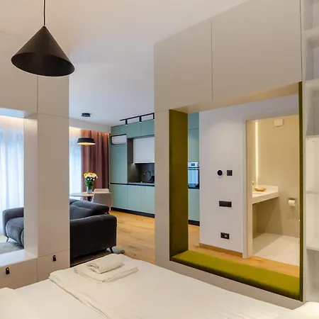 Cuza 16 - Premium Hotell *