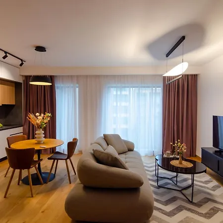 Cuza 16 - Premium * Brasov