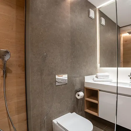 Cuza 16 - Premium Hotel