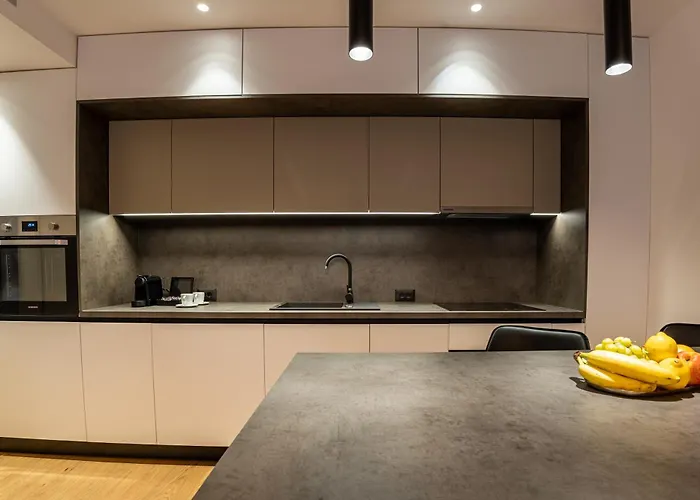 Hotel Cuza 16 - Premium