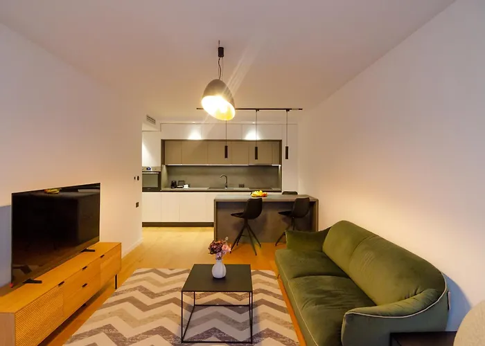 Hotel Cuza 16 - Premium *