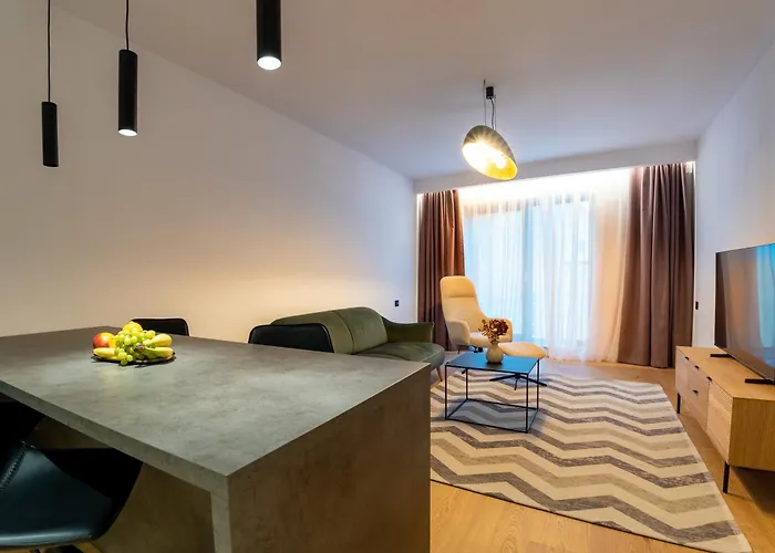 Cuza 16 - Premium Hotel