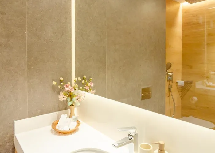 Hotel Cuza 16 - Premium *