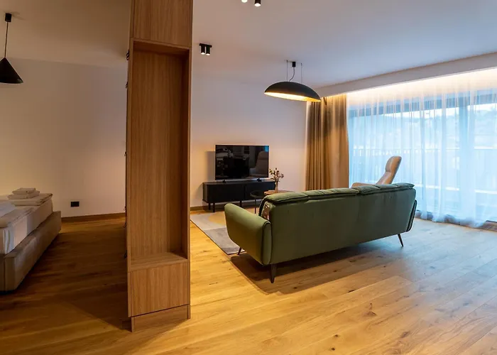 Cuza 16 - Premium Hotel Brasov