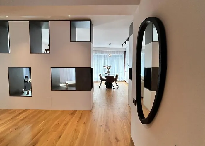 Cuza 16 - Premium * Брашов