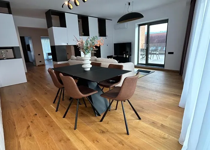 Cuza 16 - Premium Hotel